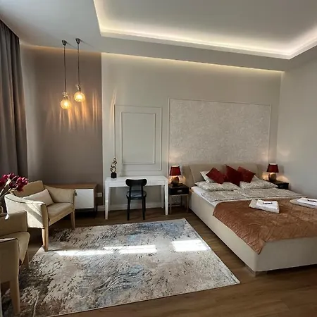 Visit 3 * Debrecín