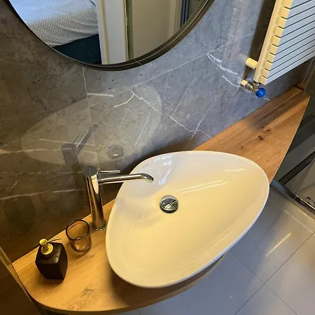 Visit 3 Apartmán
